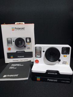 Polaroid onestep2 i-typecamera
