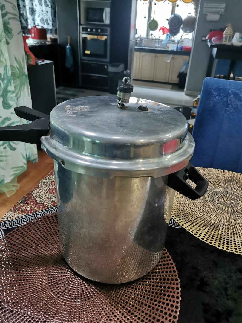 Pressure cooker Giacomo 12 litre TV Home Appliances Kitchen
