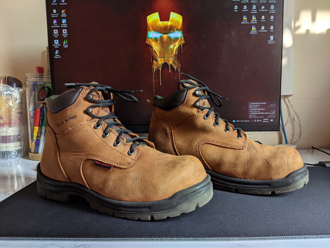 Red wing hot sale boots 2235