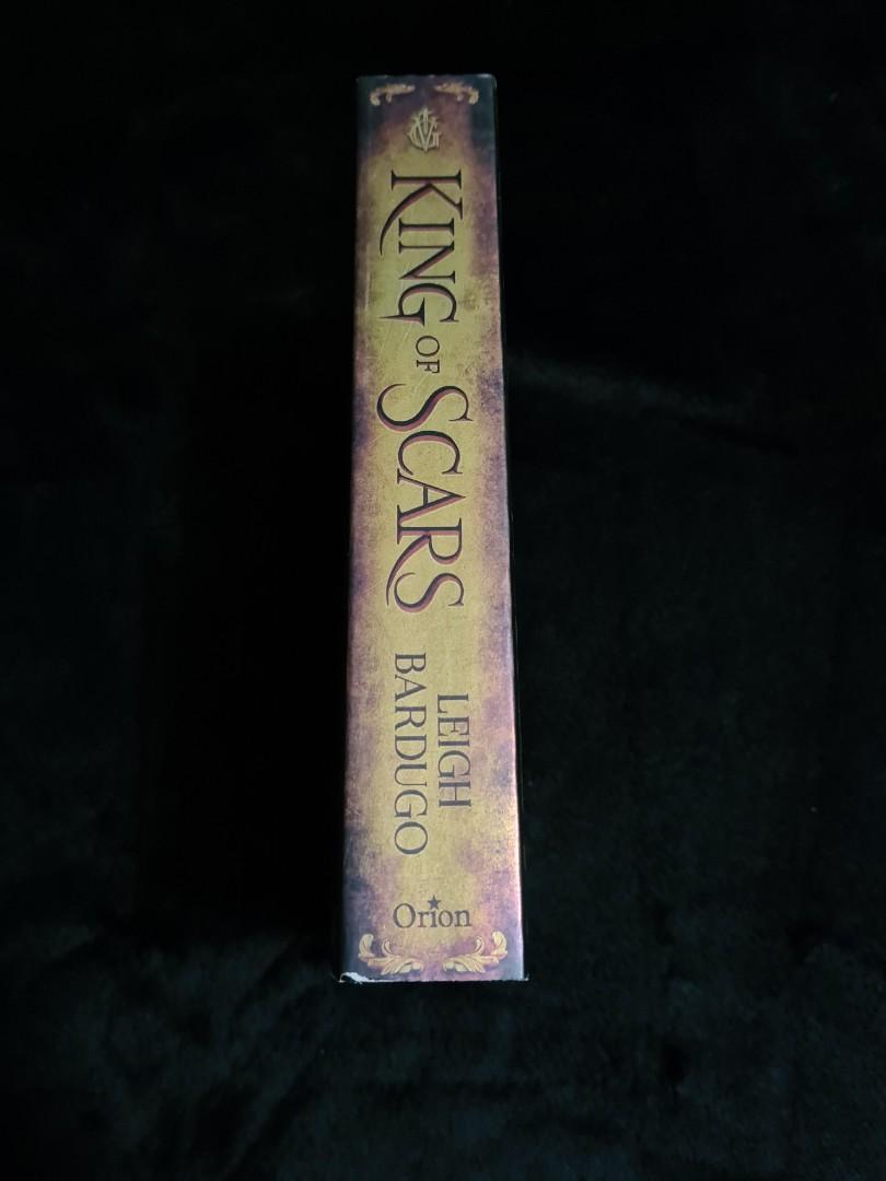 SHADOW & BONE, SIX OF CROWS, KING OF SCARS SERIES BY LEIGH BARDUGO ...