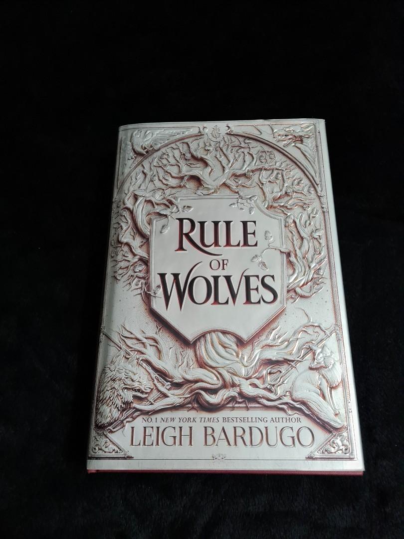 SHADOW & BONE, SIX OF CROWS, KING OF SCARS SERIES BY LEIGH BARDUGO ...