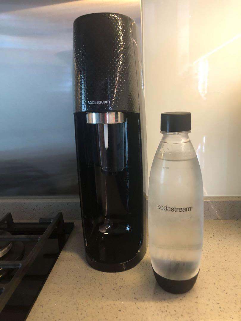 Soda Stream & bottle, TV & Home Appliances, Kitchen Appliances, Water