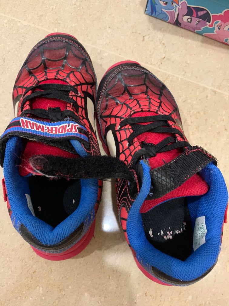 Stride rite Spider-Man boy sneaker sports shoe, Babies & Kids, Babies ...