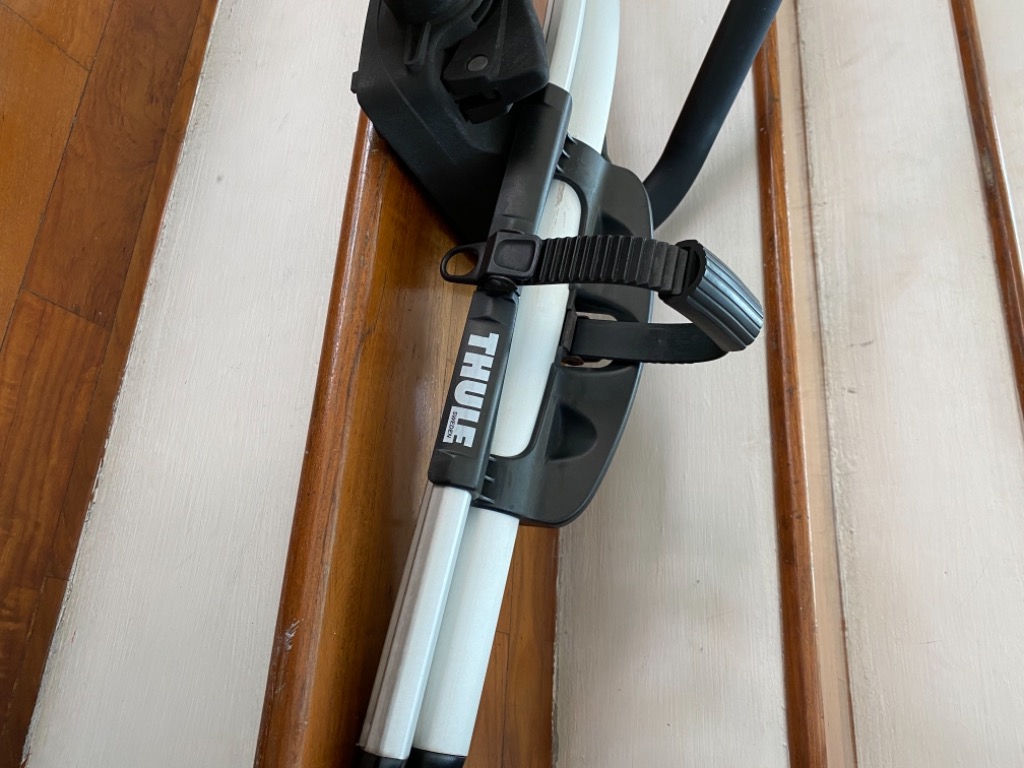 Thule bike rack / car roof rack / Thule ProRide 591, Sports Equipment ...