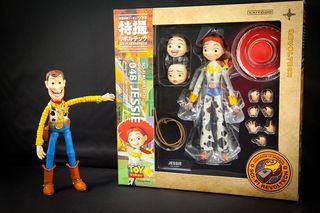 （分類：）位於 。 由 iamchechr 提交（商品編號 1090049477，圖片 1）。簡介： 。