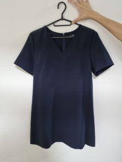 Uniqlo size l. Suitable for maternity wear