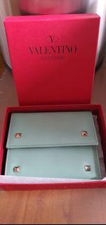 Valentino Garavani J06 3-fold woman wallet (Brand new in box)