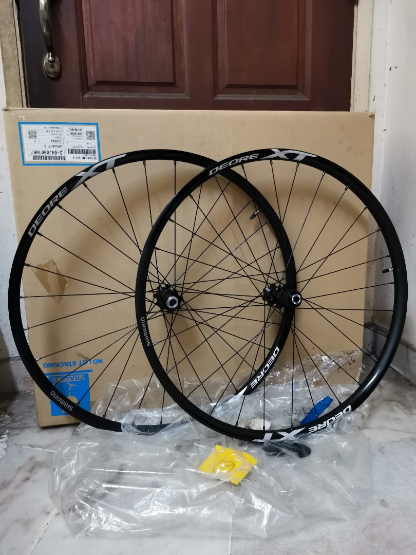 Shimano xt m8020 hot sale wheelset 29