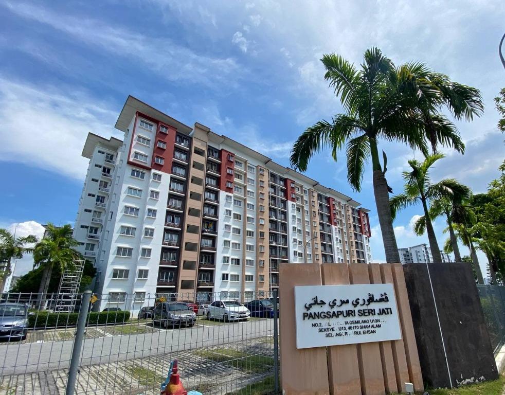 Wts Pangsapuri Seri Jati Setia Alam Property For Sale On Carousell