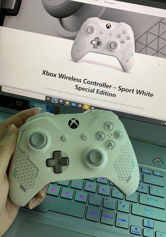 Xbox One Wireless Controller Sport White Special Edition Video