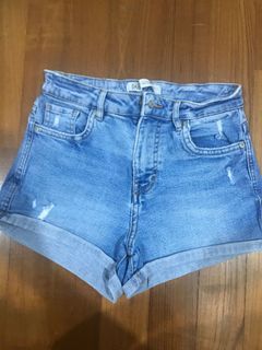 (Category: ) located in . Submitted by newnpreloveddd (Listing ID 1090626854, Image 1). Description: .