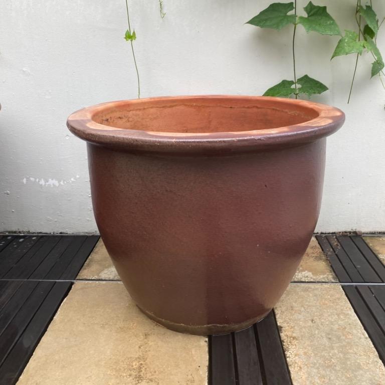 PRICE REDUCTION 2 x HUGE ceramic plant pots 60cm & 64cm diameter