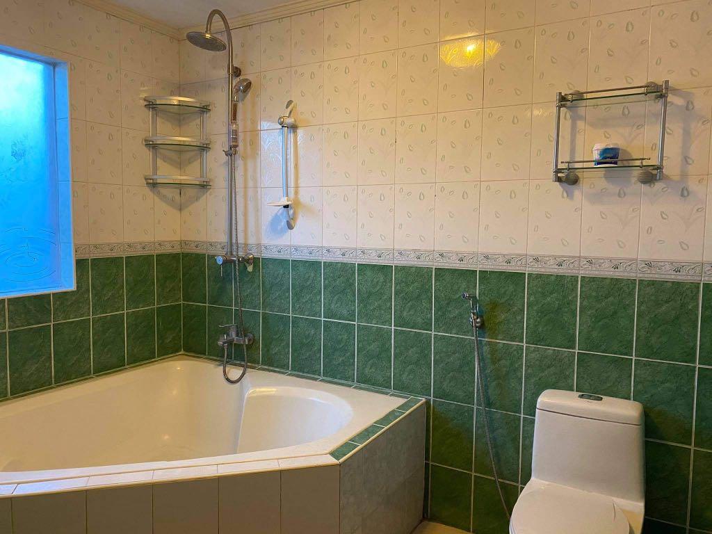 4BR & 2TB Townhouse for Rent along Mindanao Avenue, Quezon City