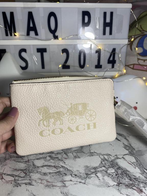 Jes corner zip wristlet with horse and carriage best sale
