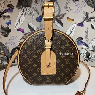 Affordable petite boite chapeau For Sale Bags Wallets Carousell Malaysia