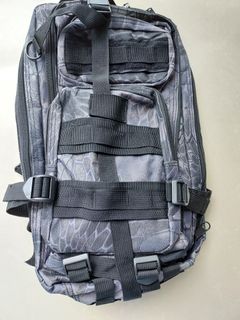 （分類：）位於 。 由 blue3sky 提交（商品編號 1090760965，圖片 1）。簡介： 。