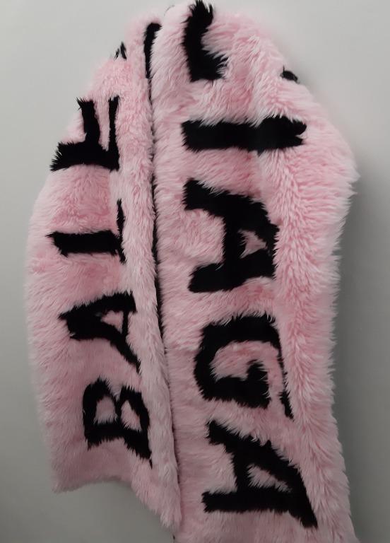 Balenciaga fur scarf 2025