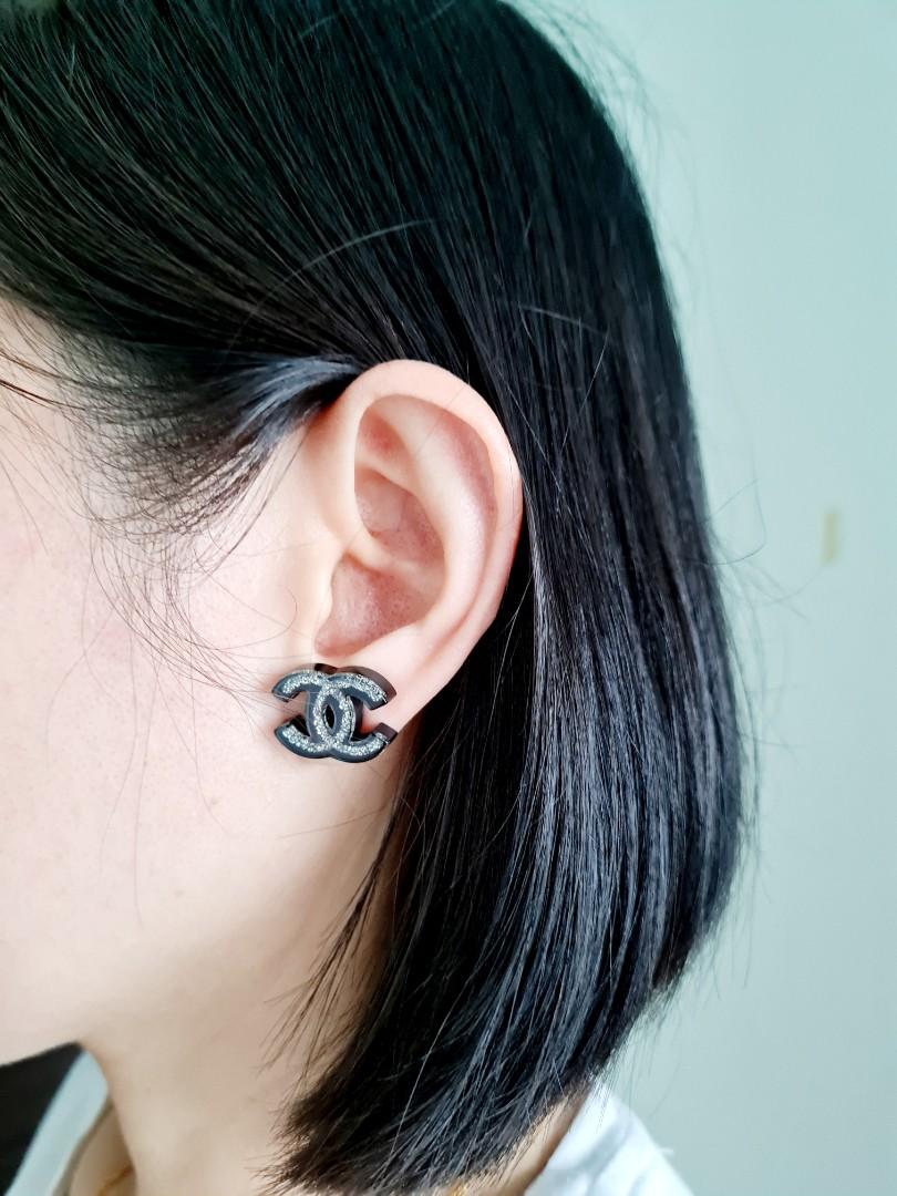 Chanel interlocking c earrings sale