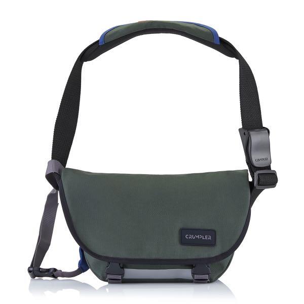 Crumpler Comfort Zone Messenger Small – Seaweed, Men's Fashion, Bags ...