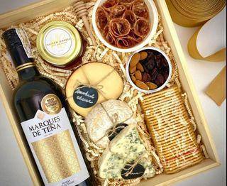 Curated Grazing Box