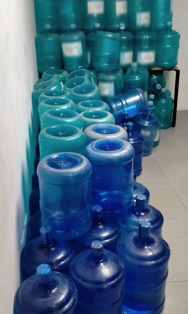 Empty water gallon, Food & Drinks, Beverages on Carousell