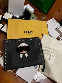 Fendi老佛爺手拿包