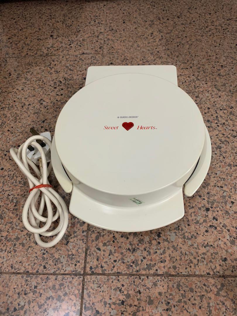 Free black and decker waffle maker (self collect), Furniture & Home