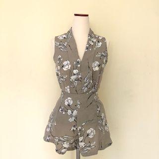 Grey Floral Set