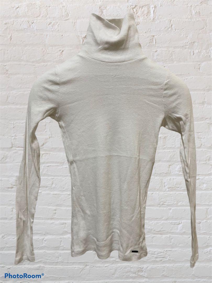 Hollister white turtleneck hot sale