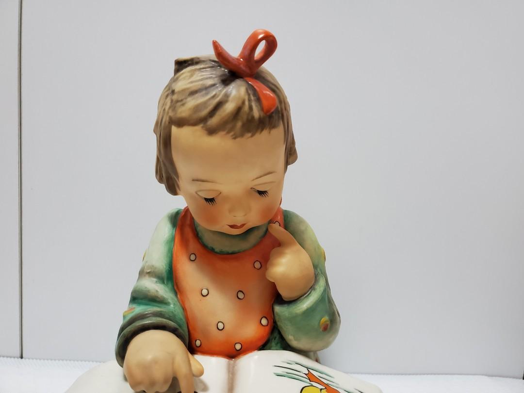 Hummel LARGE Bookworm 10