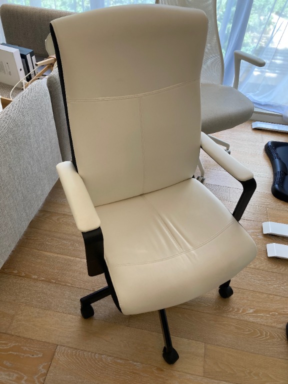 IKEA MILLBERGET Office Chair (White Leather), 傢俬＆家居, 傢俬, 椅子 Carousell