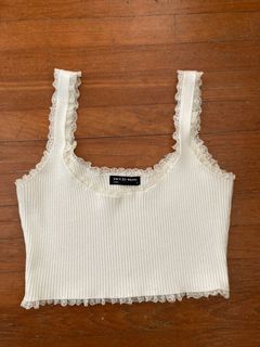 (Category: ) located in . Submitted by wardrobe_trunk (Listing ID 1090779694, Image 1). Description: .