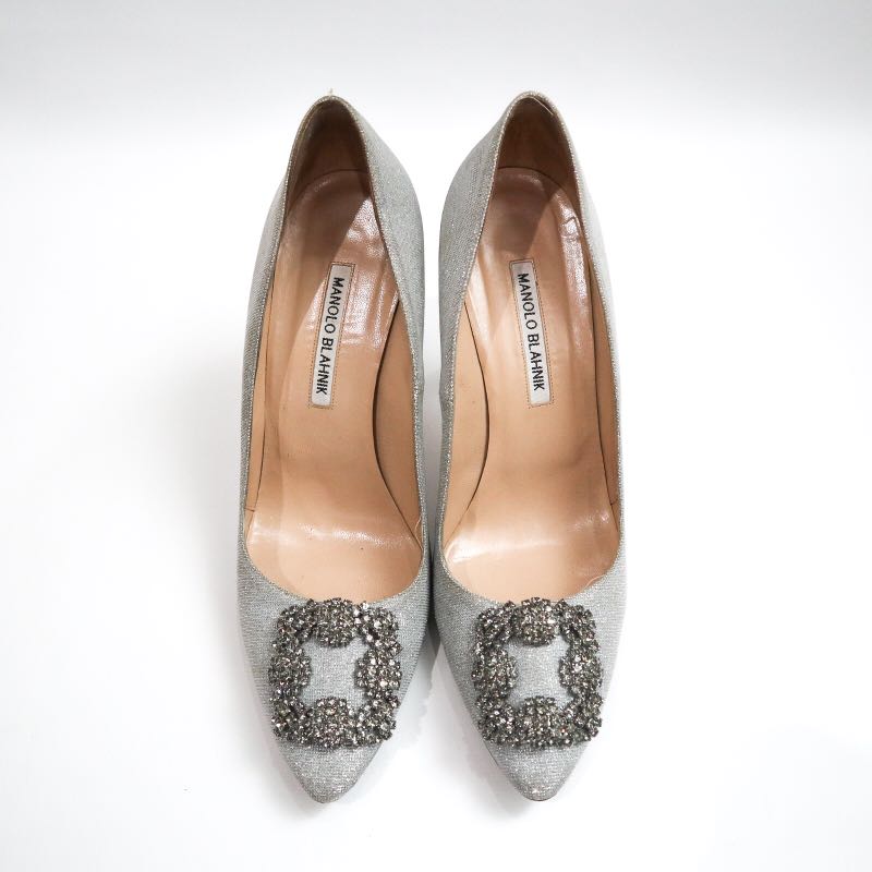 Manolo blahnik hangisi clearance notturno