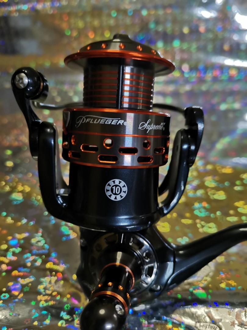 Crazy Sale $120 Combo Deal) Pflueger Supreme XT 30 with Spiderwire
