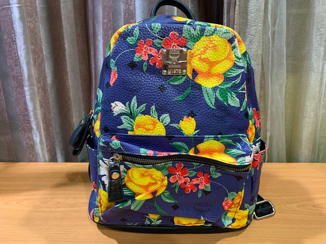 Floral mcm new arrivals bag