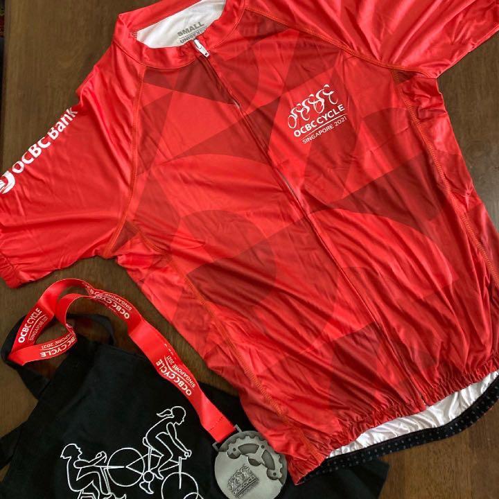 OCBC cycle 2021 jersey only size s, Men's Fashion, Activewear on