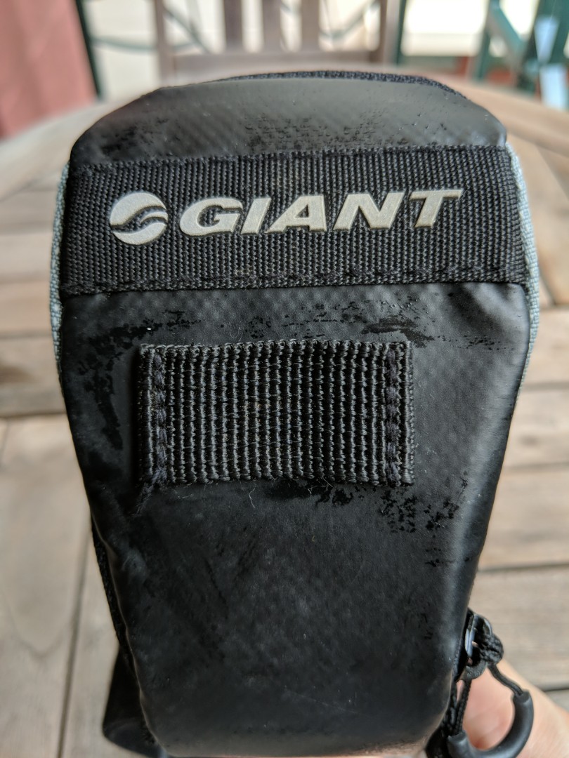 Original Giant Saddle Bag, Sports Equipment, Bicycles & Parts, Bicycles