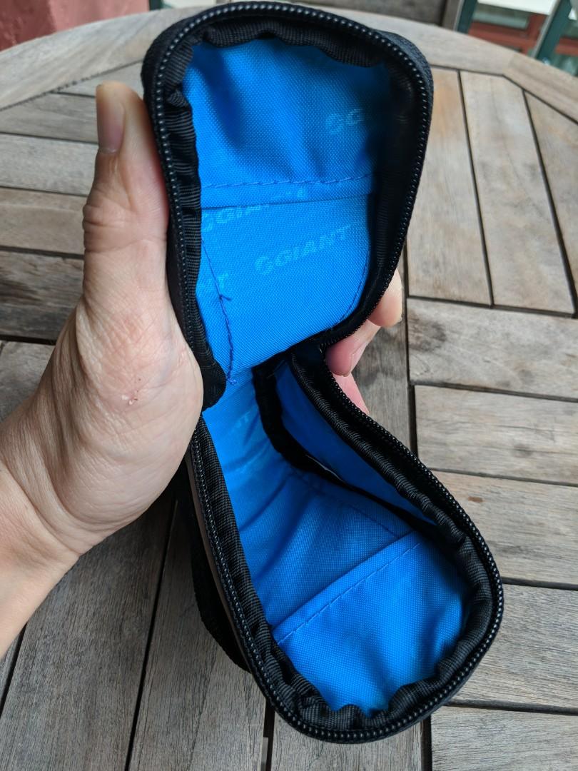 Original Giant Saddle Bag, Sports Equipment, Bicycles & Parts, Bicycles