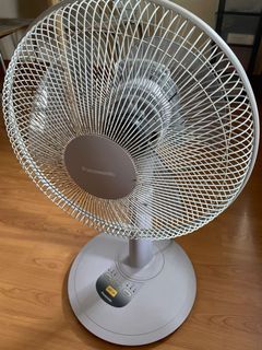（分類：）位於 。 由 lseller2021 提交（商品編號 1090703092，圖片 1）。簡介： 。