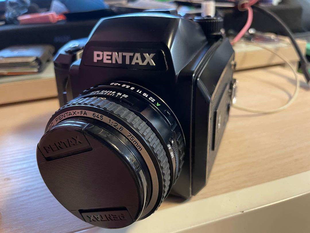 Pentax 645n + SMC Pentax FA 75mm f2.8, 攝影器材, 鏡頭及裝備
