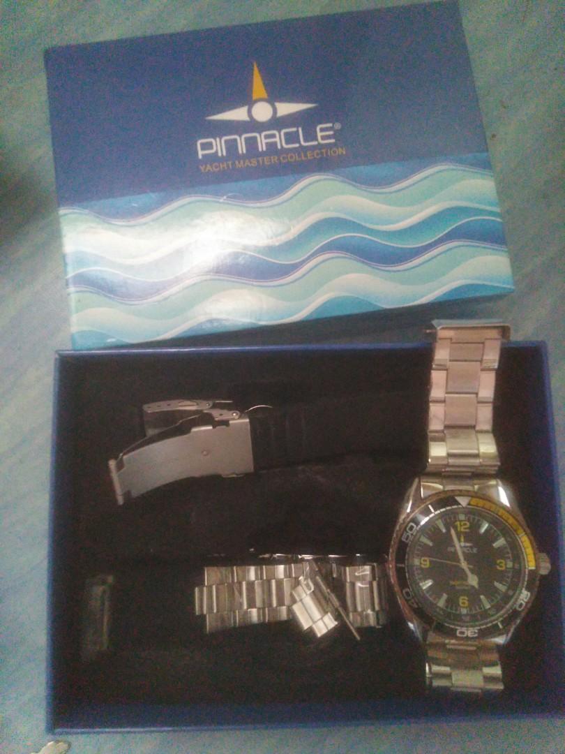 Pinnacle watch yacht sales master collection