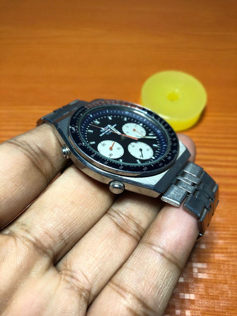 Seiko 7A28-7100 chronograph quartz, Men's Fashion, Watches & Accessories,  Watches on Carousell