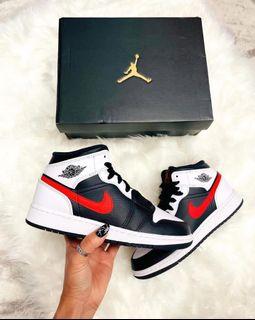 Shoe