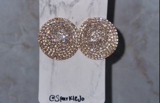 (Category: ) located in . Submitted by sparkle-jo (Listing ID 1090802807, Image 1). Description: .
