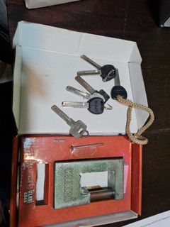 (Category: ) located in . Submitted by des_chew (Listing ID 1090684797, Image 1). Description: .