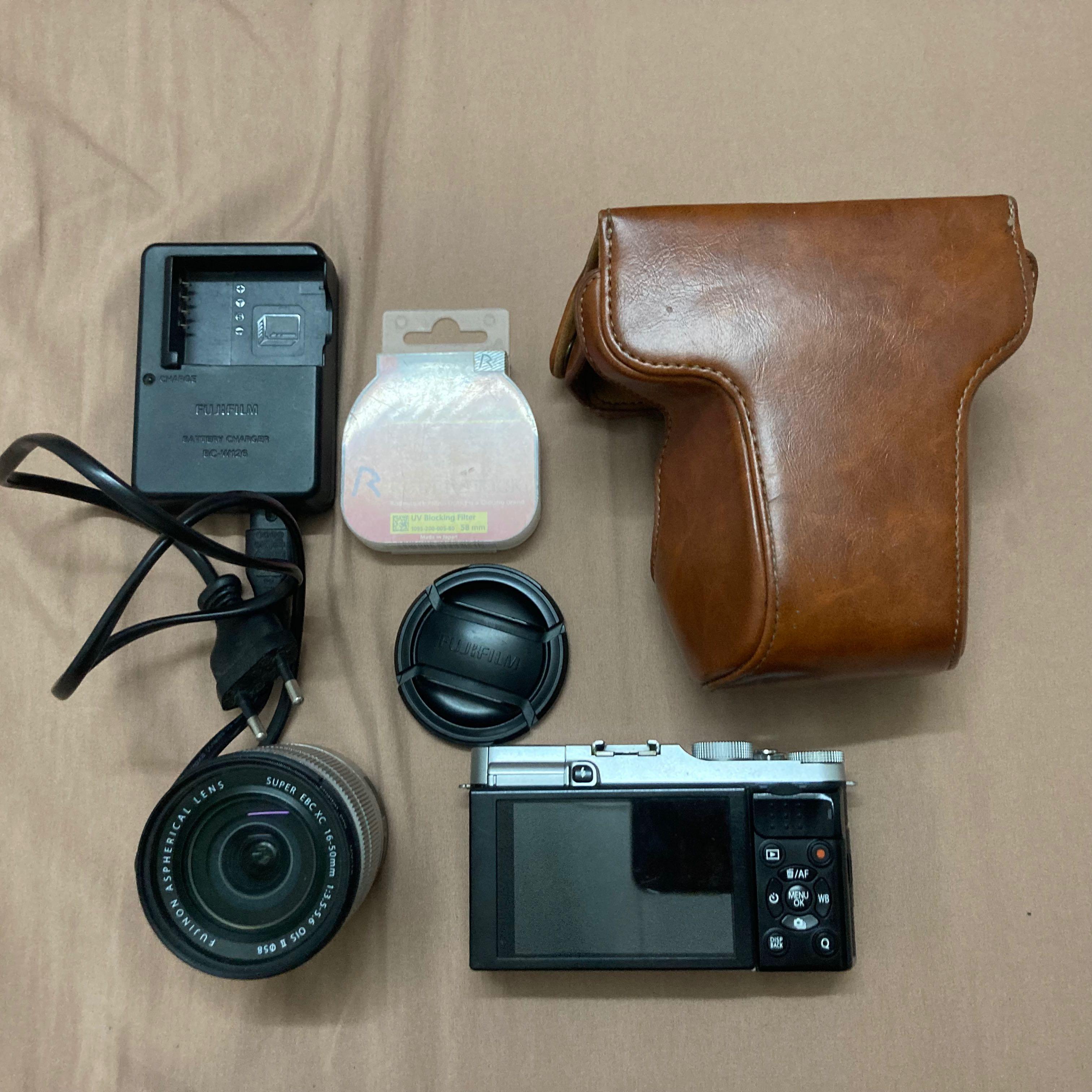 [USED] Mirrorless camera Fujifilm XA2, Photography, Cameras on Carousell