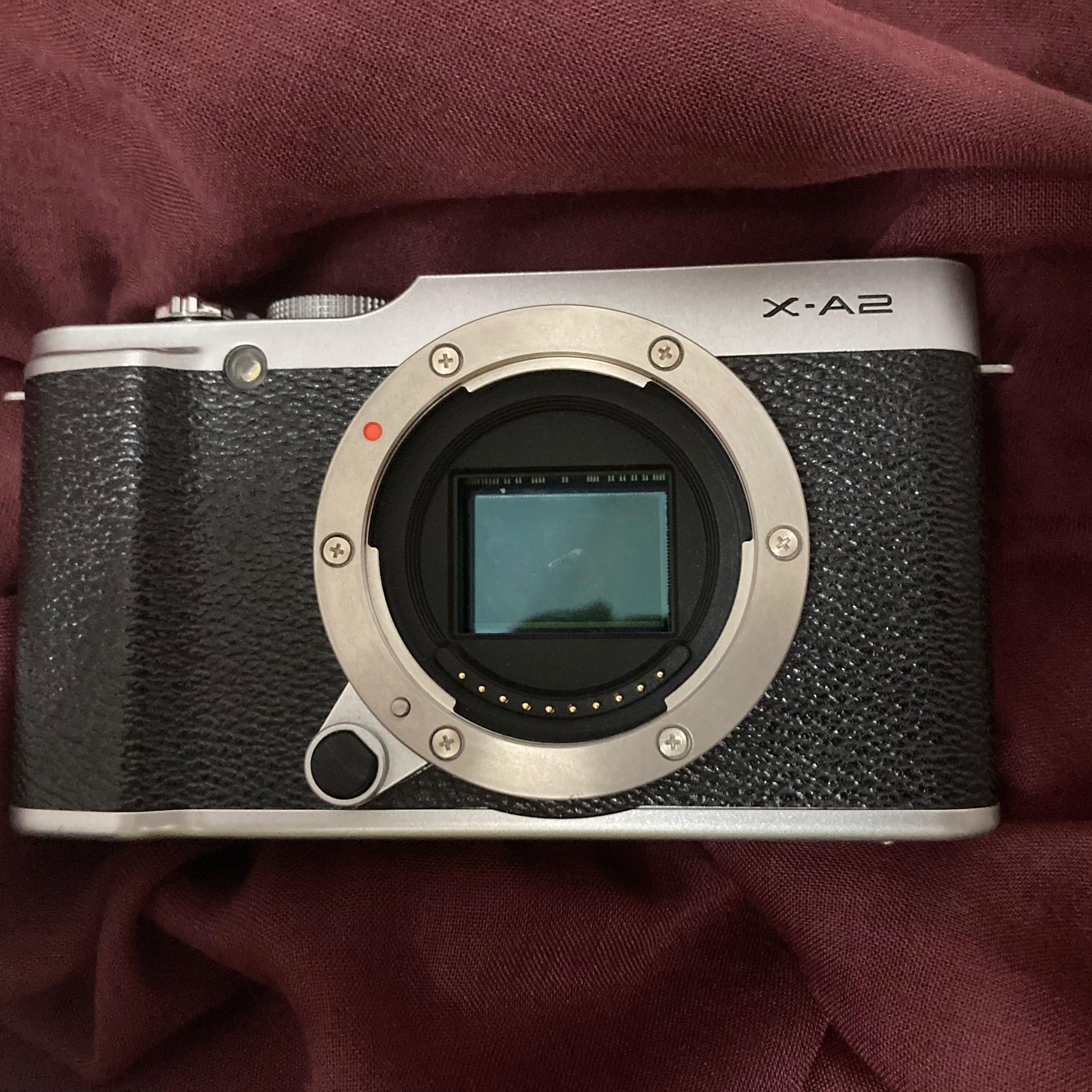 [USED] Mirrorless camera Fujifilm XA2, Photography, Cameras on Carousell