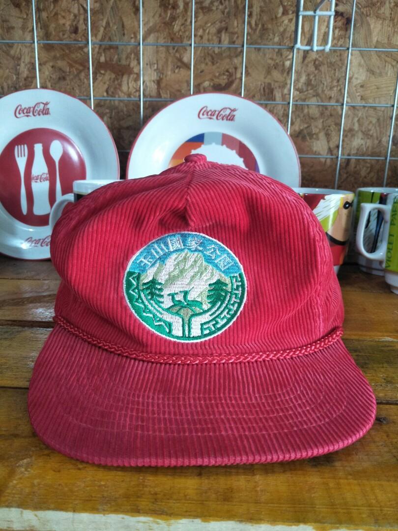 Vintage corduroy hat, Fesyen Pria 