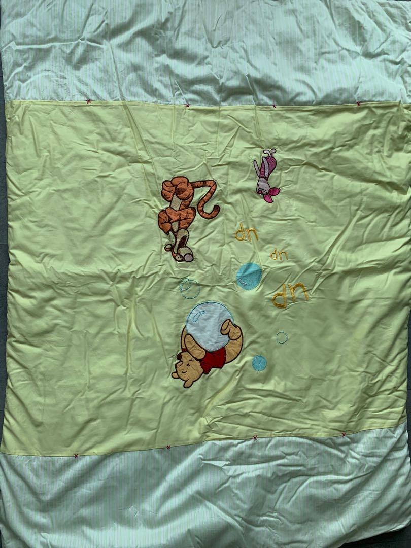 Winnie the Pooh cot Bumper and comforter/blanket, Babies & Kids, Baby