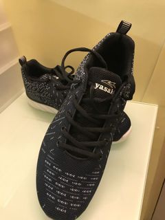 （分類：）位於 。 由 tl222 提交（商品編號 1090813242，圖片 1）。簡介： 。